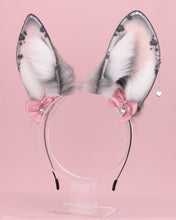 Load image into Gallery viewer, Grey Spotted Bunny